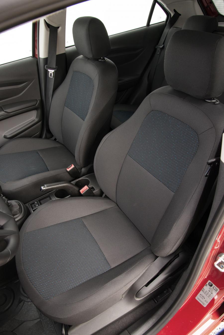  Chevrolet Onix Joy 2016 года  (фото 17 из 29)